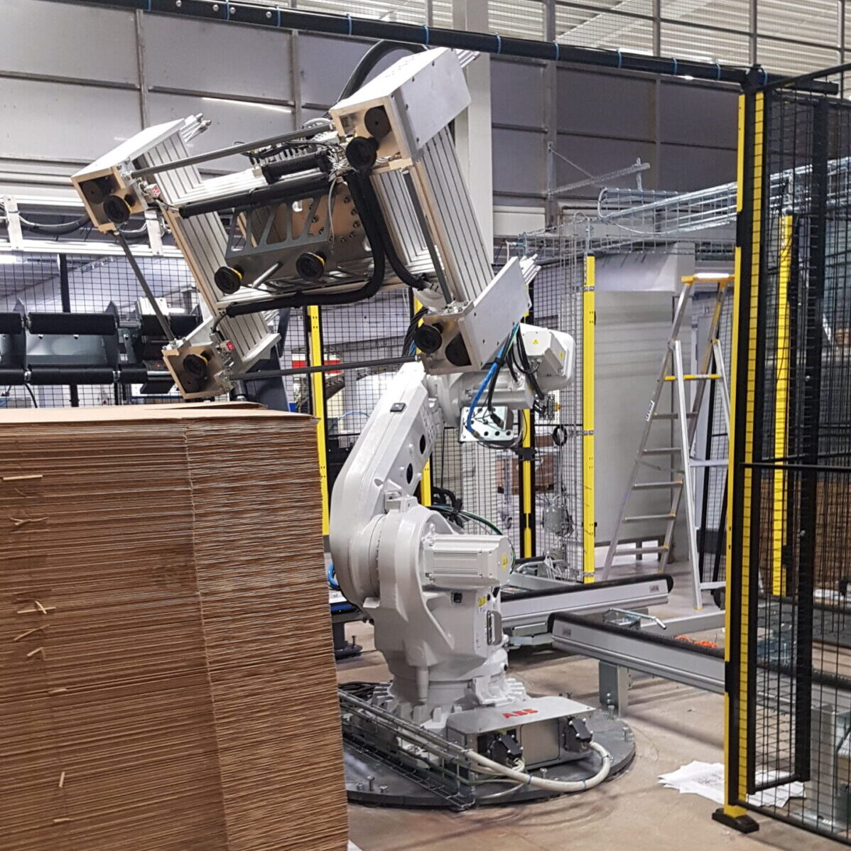 White Robotic Erector Machine in factory